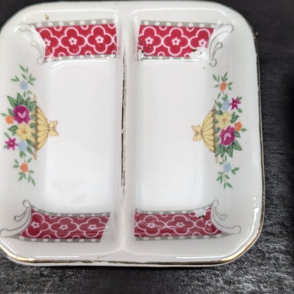 Vintage Porcelain Red Ribbon Flower Bouquet in Basket Condiment Dish 3 1/4 Inch - Picture 6 of 9